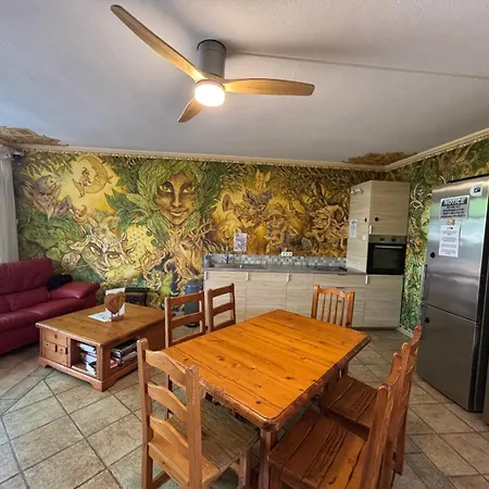 Duendes Del Sur コスタ・デル・シレンチオ