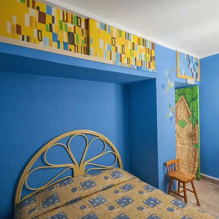 Duendes Del Sur بيت شباب