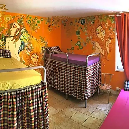 Hostel Duendes Del Sur *
