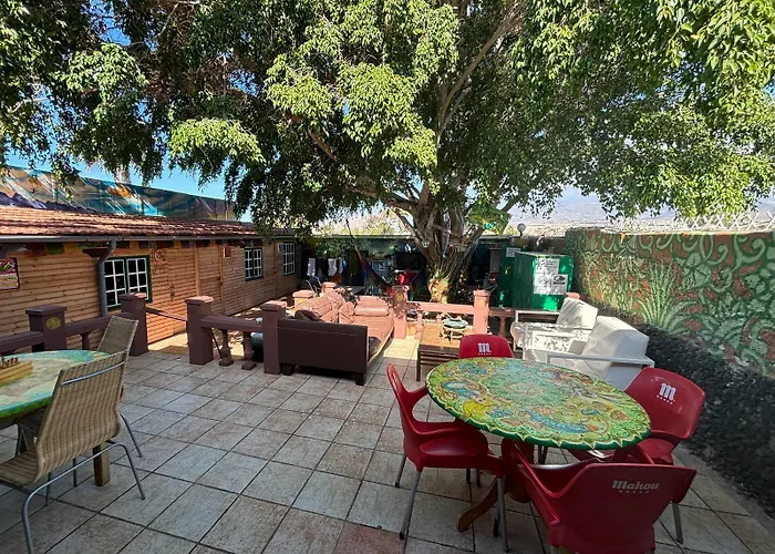 Hostel Duendes Del Sur Costa Del Silencio